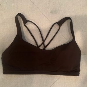 Lululemon sports bra size 8